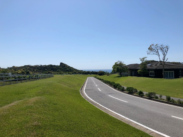 ～　イーストヒル方面より海を　～