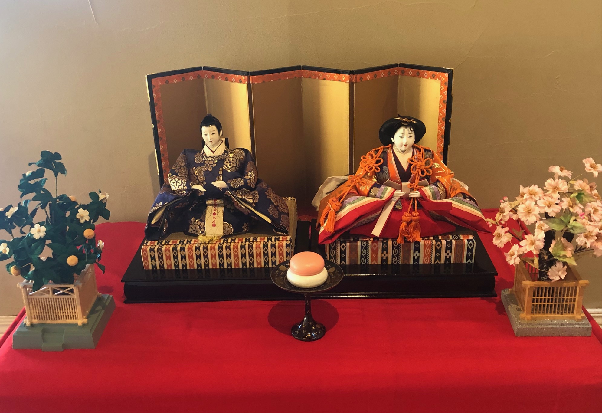 ～　ひな人形を飾りました　～