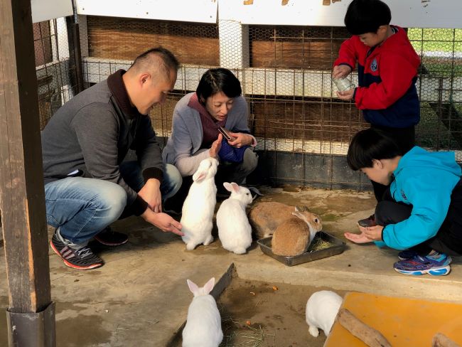 ～　11月3日（日）　ウサギさんもぐもぐタイム　～