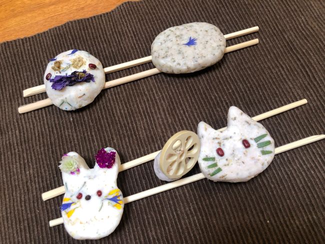 ~ ハーブ石けん作り体験教室より ~